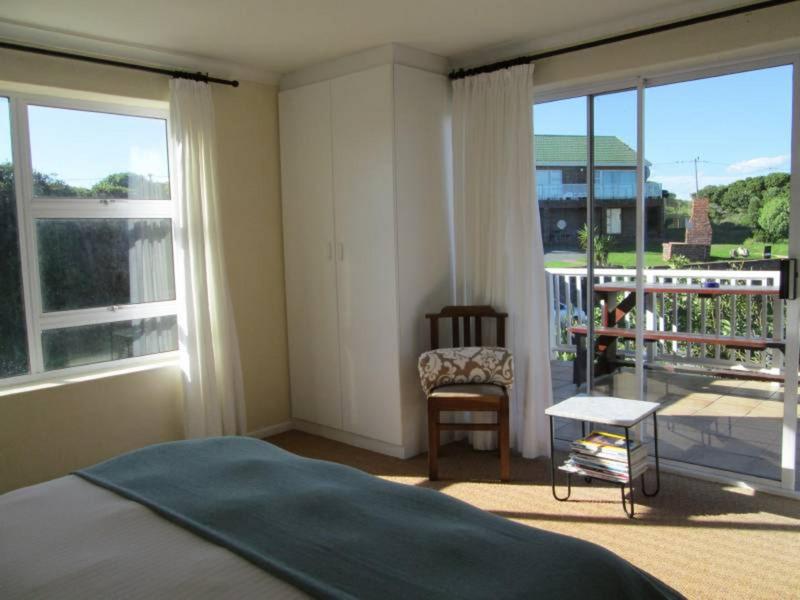 3 Bedroom Property for Sale in Kleinbaai Western Cape